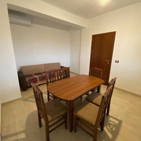 Vila Bali Durres Exterior photo
