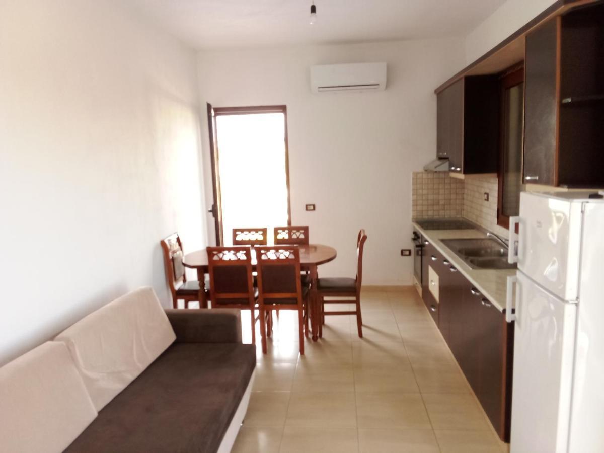 Vila Bali Durres Exterior photo