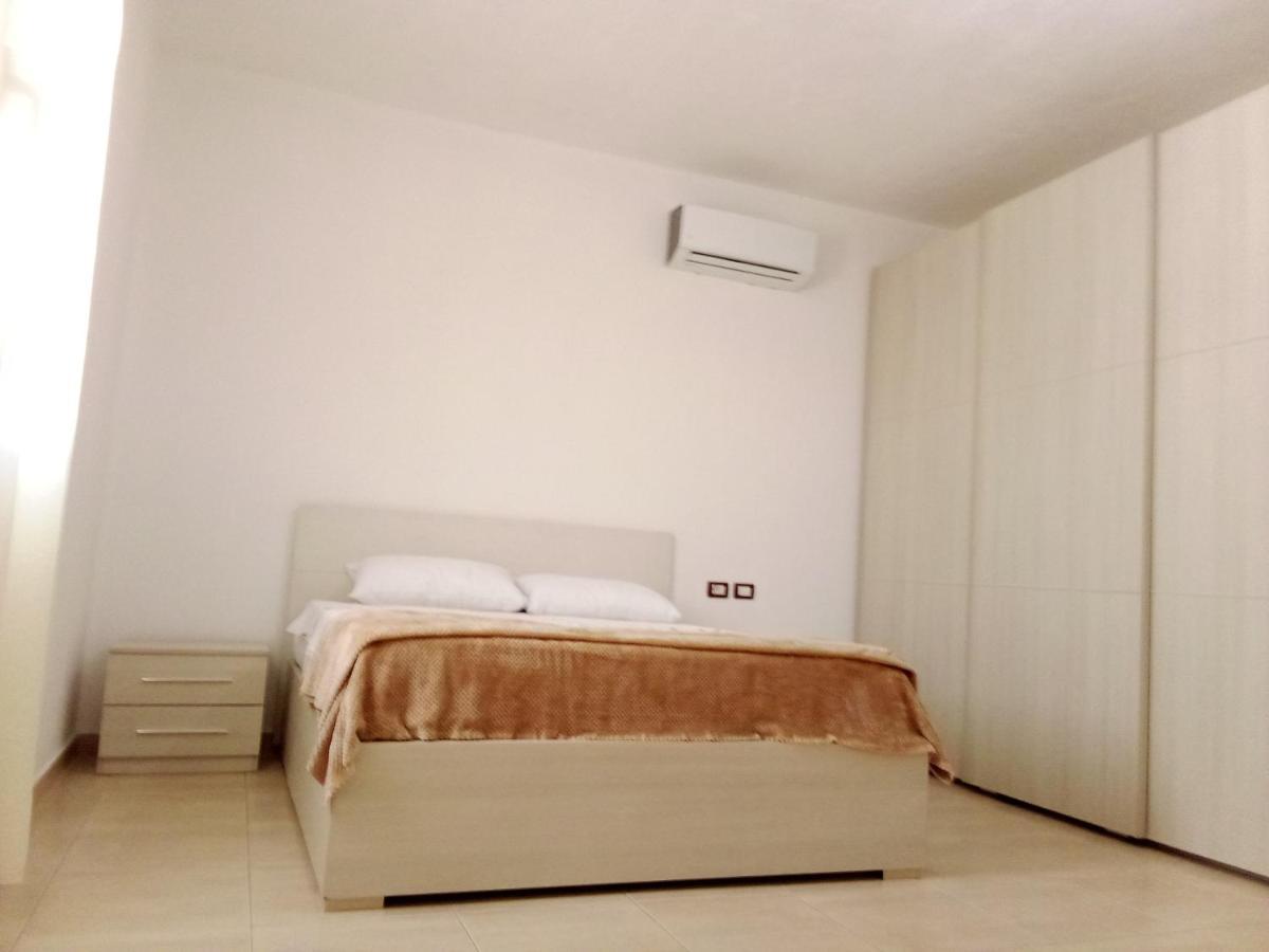 Vila Bali Durres Exterior photo
